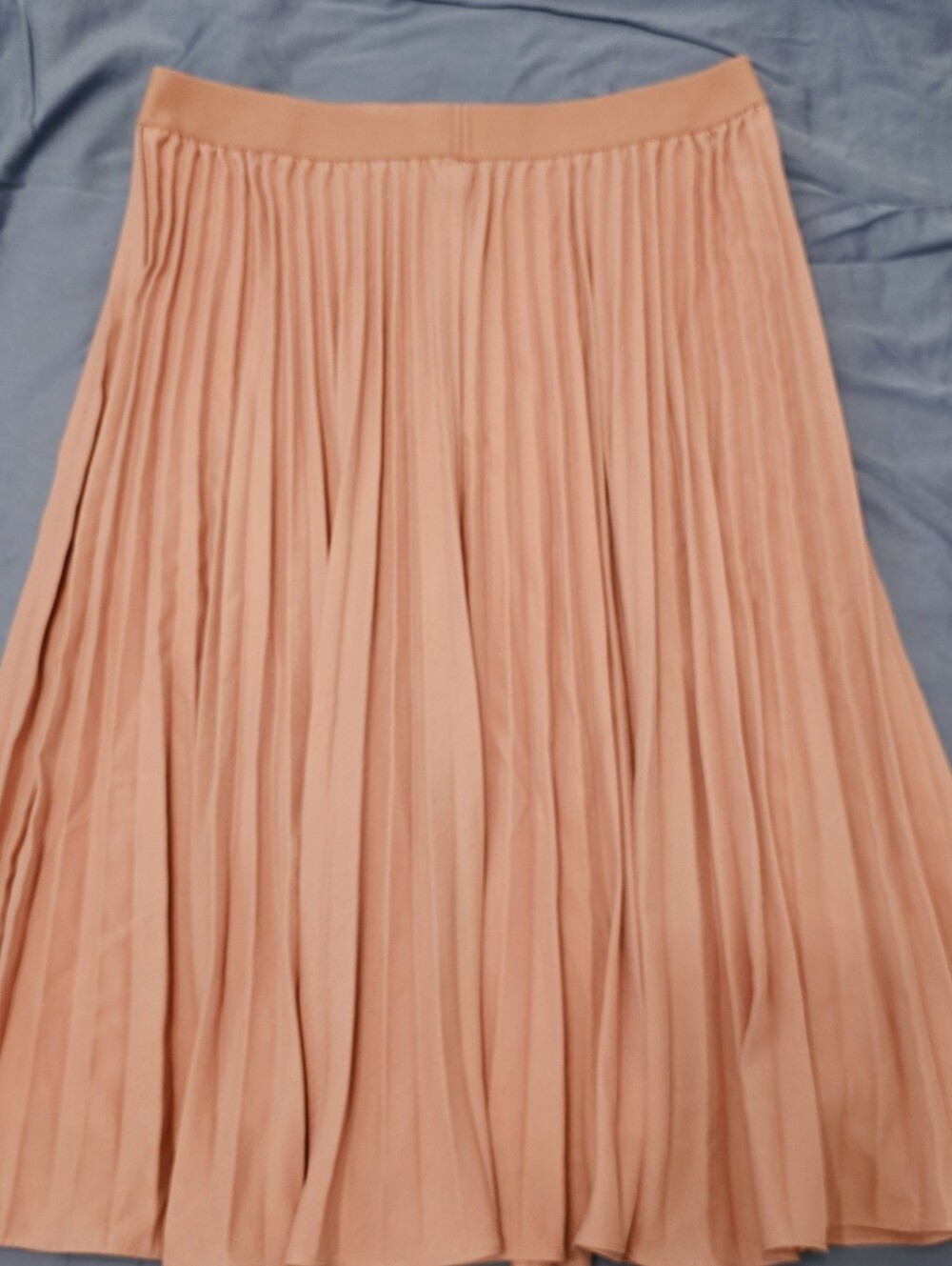Pleated A-Line Midi Skirt in Rose Pink